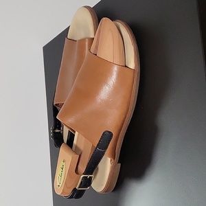 Clarks leather sandals 7.5
